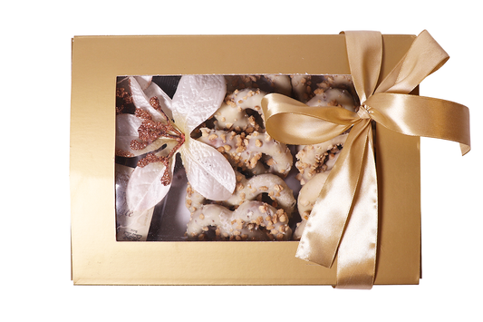 Pretzel Box with liquor or drink